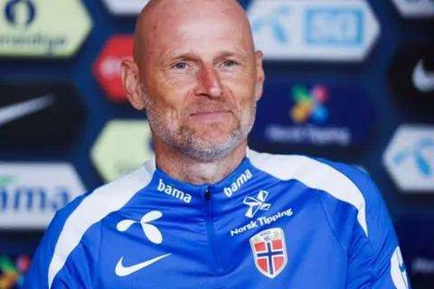 Quién es el DT de Noruega que enfrenta a Inglaterra por los cuartos de final del Mundial 2026