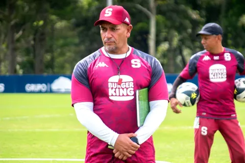 José Giacone enfrenta otro inesperado problema con un refuerzo de Saprissa: "No alcanza el nivel"
