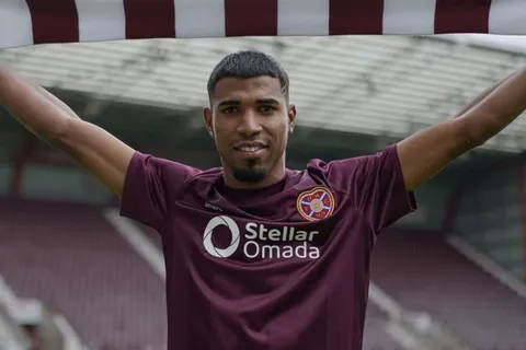 "Increíble": Gerald Taylor causa estruendo con su debut en el Hearts