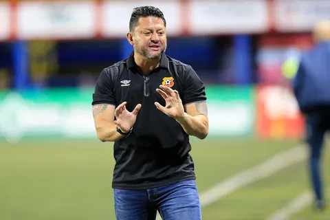 Jafet Soto perdería un futbolista muy buscado por varios clubes.