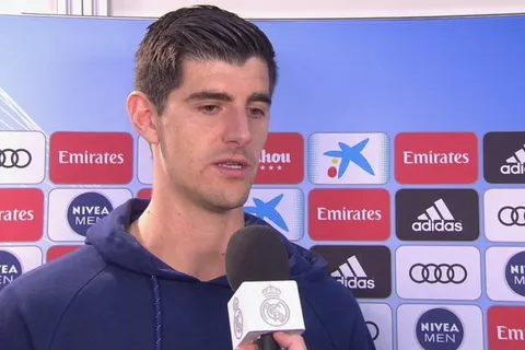 Courtois insiste en comparar a Keylor con Peter Cech