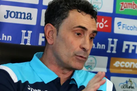 José Francisco Molina revela la petición que le hizo la FFH tras asumir el cargo como DT de Honduras