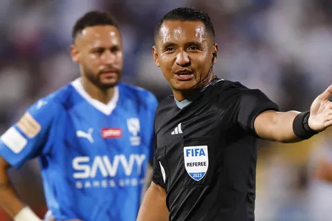Iván Barton pitó el partido del equipo de Neymar en la Liga de Arabia Saudita