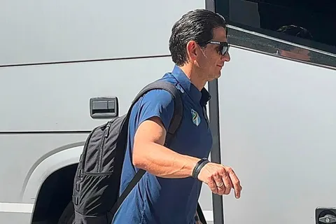 La Liga Nacional cambia la planificación de Ronald González y Comunicaciones