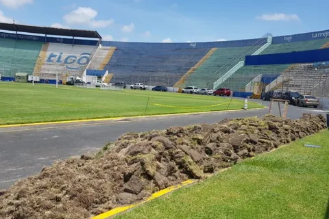 El Estadio Nacional recibe mantenimiento especial