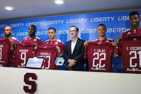 ¡Van con todo! Saprissa presentó a sus 5 refuerzos para el Apertura 2022