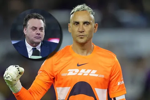 Faitelson se rinde ante Keylor Navas.