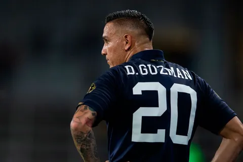 David Guzmán no le cierre la puerta a La Sele: "Estoy anuente a una convocatoria"