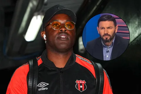 alajuelense-joel campbell-rolando fonseca