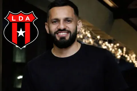 Tras el fichaje caído de Jorge Álvarez, su agente le habló a Alajuelense y abrió una inesperada puerta a futuro