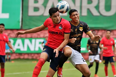Siguen sin carburar: Municipal y Zacapa empataron 0-0 (VIDEO)