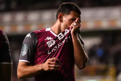 Problema inesperado para Saprissa: sale a la luz una deuda que puede sacarlo del campeonato