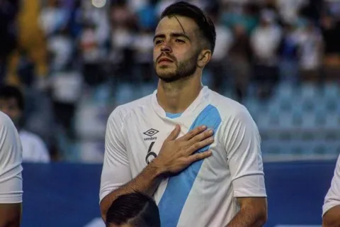 Guatemala ya cuenta con su único legionario para enfrentar a Qatar