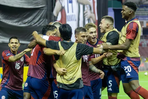 Salió campeón en cuatro países, imita a Ancelotti y lo quiere Costa Rica: "La Selección es mucho más difícil"