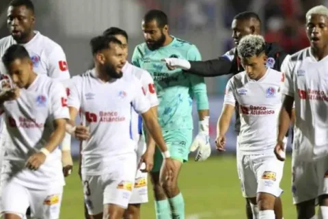 No todo ha sido alegría: El Olimpia de Pedro Troglio sumó un nuevo tropiezo a nivel internacional