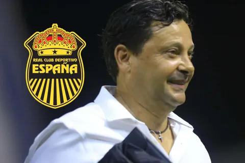 Jeaustin Campos asegura el primer fichaje de Real España para 2026 mientras se confirma la víctima que se va