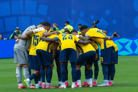 Cuál es el ranking FIFA de Ecuador y cuántos puestos lo separan de México en el Mundial 2026