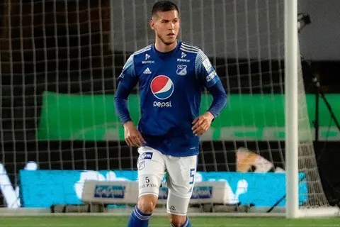 Juan Pablo Vargas sufre una lesión grave
