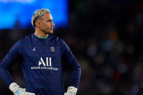 Keylor Navas es destruido por la prensa francesa tras su actuación ante el Nantes con PSG