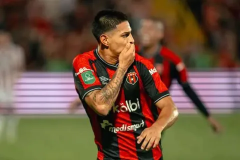 alejandro bran-alajuelense
