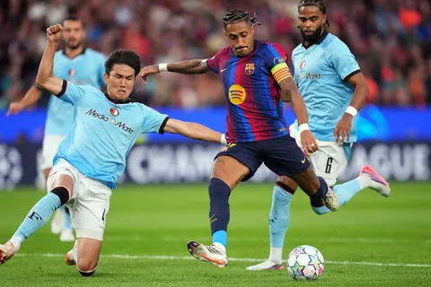 Barcelona aplasta 5-1 al Feyenoord en su debut de Champions