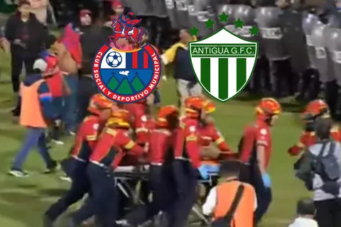 Escenas brutales y una figura de Municipal herida: Antigua fue bicampeón y estalló una batalla campal sin precedentes