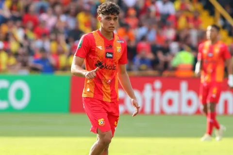 Se confirma el futuro de Andy Rojas: mano derecha de Jafet Soto revela lo que nadie en Herediano quería oír