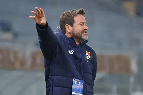 En busca de un sustituto: El gran dolor de cabeza de Thomas Christiansen para la Eliminatoria Mundialista