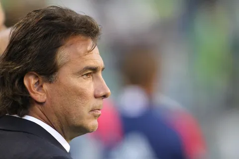 Carlos De los Cobos aconsejó al Tata Martino para el partido ante El Salvador