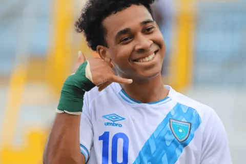 Oficial: Luis Fernando Tena convocará a Arquímides Ordóñez a la selección mayor de Guatemala
