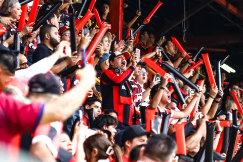 Alajuelense sorprende con este anuncio.