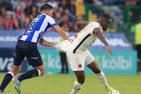 Joel Campbell respondió a las críticas sobre su rendimiento en Alajuelense