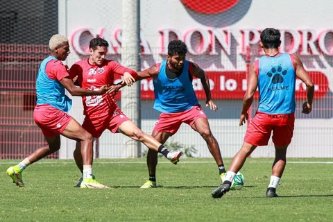 Futbolista de Alajuelense pidió su salida en este mercado de pases