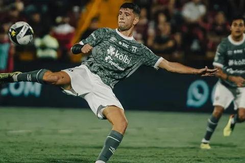 Alberto Toril se metió con lo más sagrado que tiene Saprissa