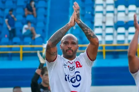 Alianza anuncia fin del préstamo de Maximiliano Freitas