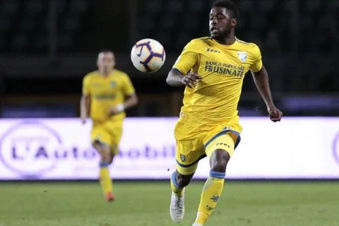 Joel Campbell entró como suplente en derrota de Frosinone