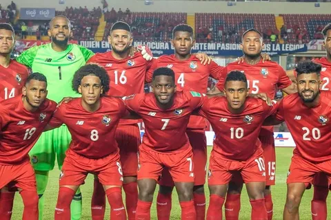 Thomas Christiansen descarta cinco jugadores para visitar a Jamaica