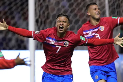 Anthony Contreras vuelve a anotar y su rendimiento sigue en crecimiento