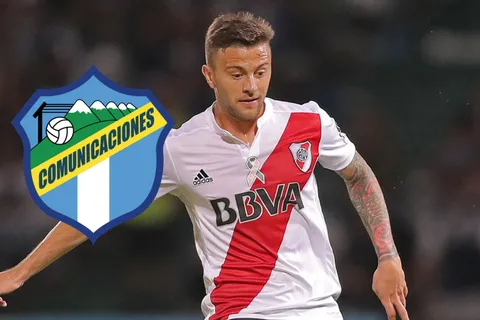 Lo sufre Willy Olivera: el insólito motivo por el que Denis Rodríguez no llegará a Comunicaciones