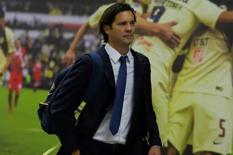 Santiago Solari evita hablar de Olimpia