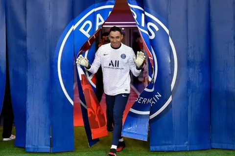 ¡Gracias por nacer en Costa Rica! El video que el PSG armó con las mejores atajadas de Keylor