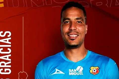 Herediano anunció la partida de Esteban Alvarado