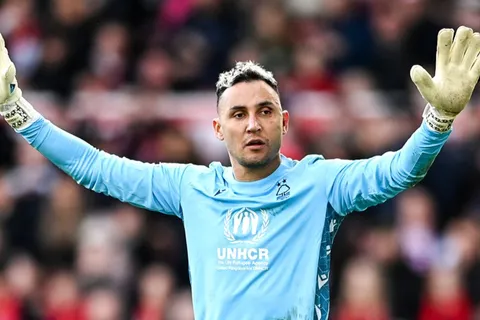 Keylor Navas no para de ilusionar al Saprissa.