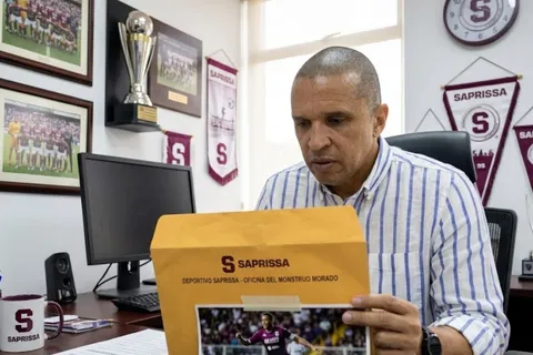 Lonnis ya tiene un refuerzo en carpeta.