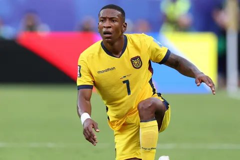 Por qué no juega Pervis Estupiñán hoy en Ecuador vs. Alemania por el Mundial 2026