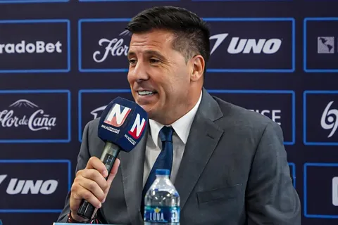 Juan Cruz Real confirma un regreso importante pocos días después de hacerse cargo de Nicaragua