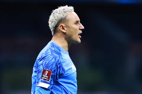 Keylor Navas sonríe al ver esta noticia. (Foto: Getty Images)