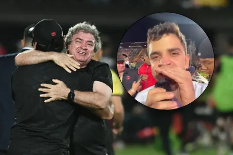 El hijo del Machillo Ramírez lanzó una picante dedicatoria tras el título de Alajuelense: "Ese periodista sabe quién es"