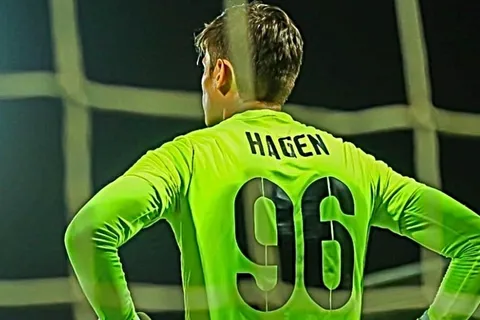Nicholas Hagen logró segundo triunfo en Azerbaiyán pegándole al líder del torneo