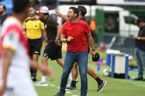Alexander Vargas celebró la victoria de Herediano.